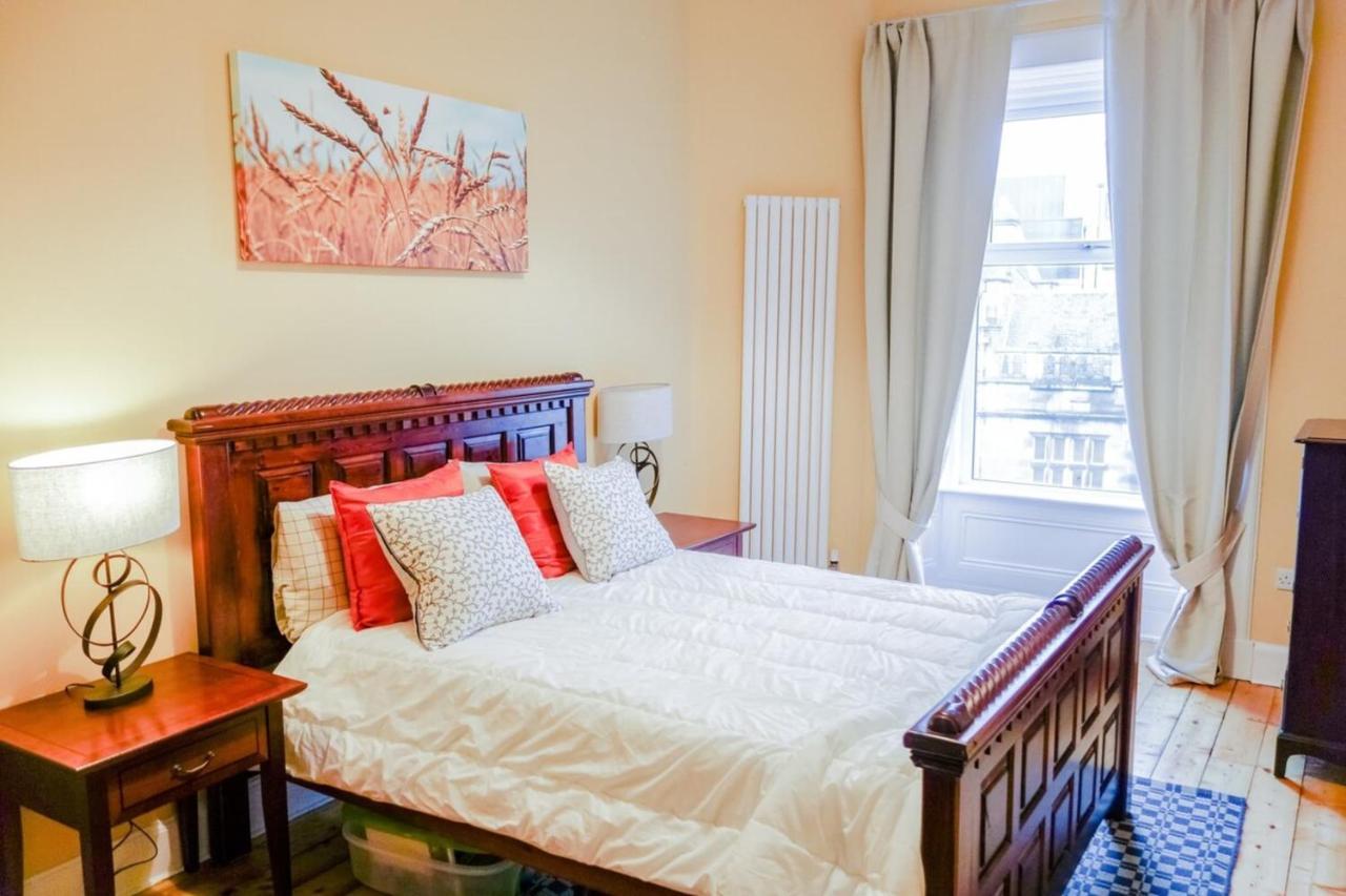 Newly Furnished 2 Bedroom Apartment On Leith Walk Edimburgo Exterior foto